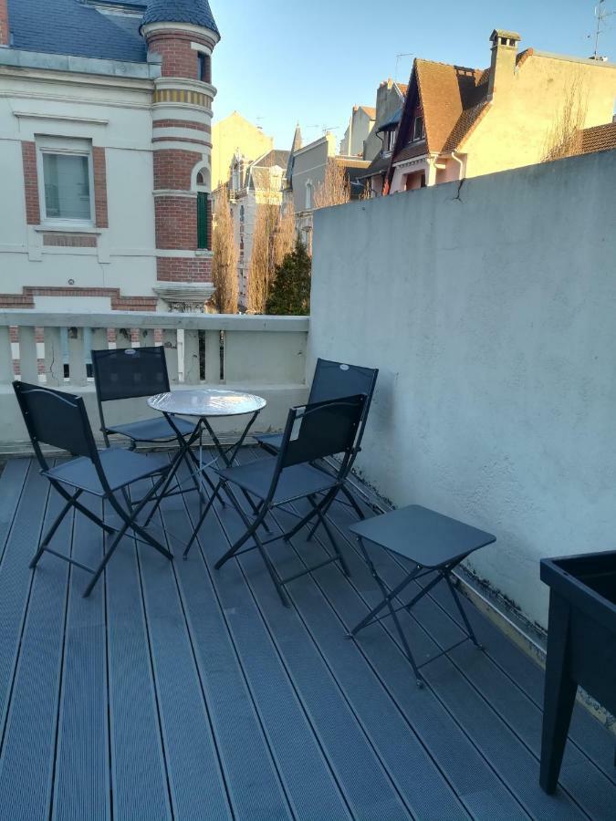 Appartamento Palais Des Sources Vichy Esterno foto